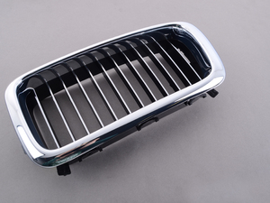 Kidney Grill - Chrome - Left - E38 750il 1996-1998