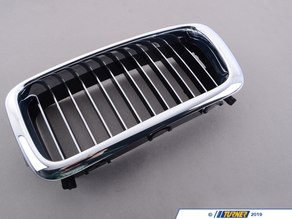 Genuine BMW Kidney Grill - Chrome - Left - E38 750il 1996-1998 51138172279