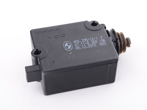 Trunk lock actuator 