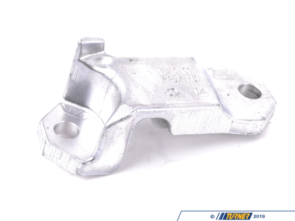 Genuine BMW Genuine BMW Sway Bar Bracket Cover Plate - F12 M6, F06 M6 Gran Coupe, F13 M6, F10 M5 31352284110