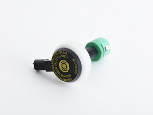 Genuine BMW Brake fluid cap with sensor - F02 F01 F10 F12 F13