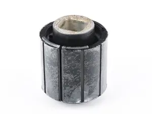 Genuine BMW Diff Mount Qt 4 Needed - 33312282727 -E60 M5,E63 M6