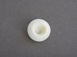 PLUG WITH SLOT