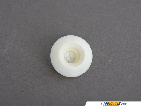 Genuine BMW PLUG WITH SLOT 07147146750