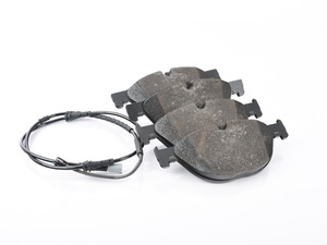 Set Of Brake Pads With Wear Sensors - F06, F07, F10, F12, F13