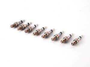 BMW M60 M62 Engine Spark Plugs - Set Of Eight (Platinum+4)
