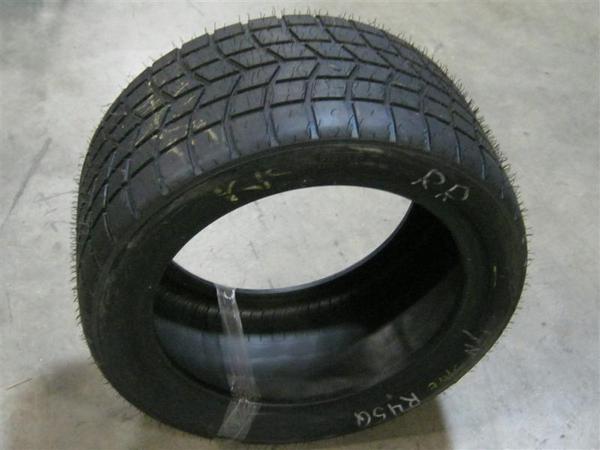 Turner Motorsport Pirelli Grand-Am Rain Tire (NEW) 305/675-18 UWHL10027