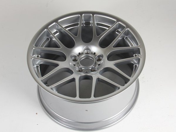 Turner Motorsport E46 M3 Competition Package Rear Wheel (NEW - MOUNTED - small scratch) BMW 36112282999 TMS14302