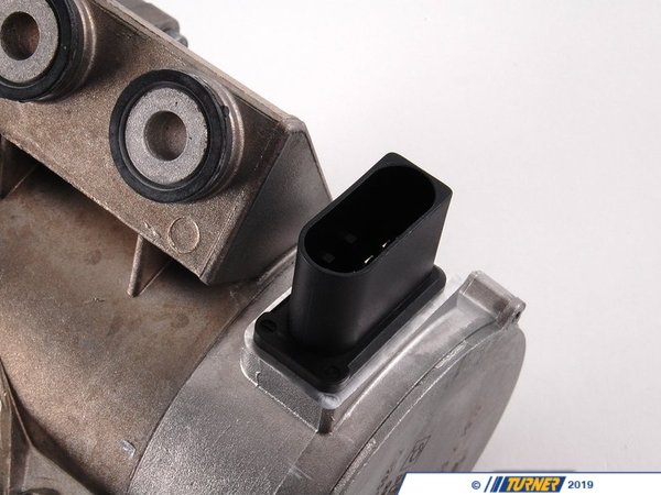 Genuine BMW Water Pump - With Mounting Hardware 11517586925KT