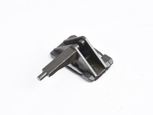Genuine BMW Sliding Piece - 54128120682 - E34