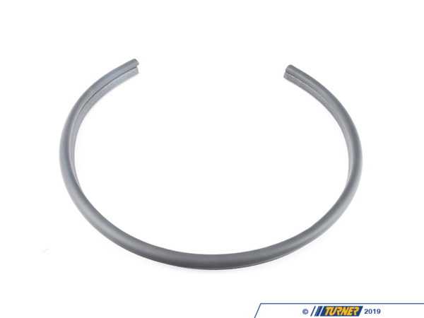 Turner Motorsport Bulb Seal, 5/8" OD, 1/16" Edge - 39 inch section 1120A332