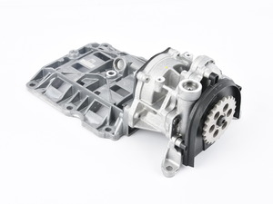 Genuine BMW Oil/Vacuum Pump Assembly - 11417810823 - F25,F30,F31