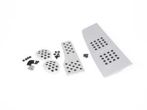 Rennline 4 Piece Rubber Grip Pedal Set - Silver - P716055SILVER - E60, E61