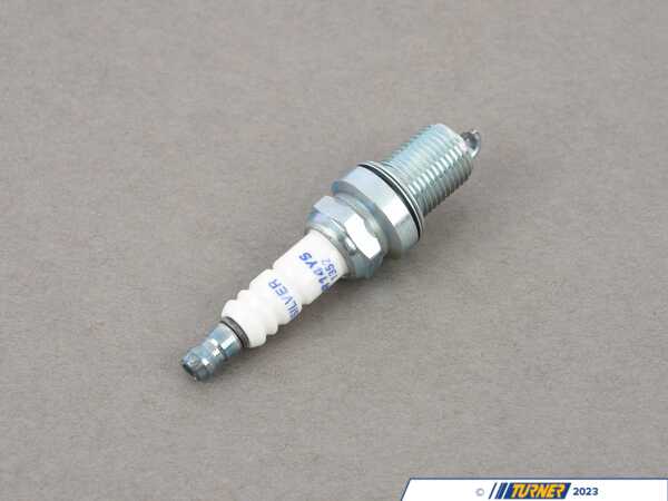 Brisk Brisk Silver Racing DR14YS Spark Plug for W11 1.6L Engine- Priced Each  DR14YS