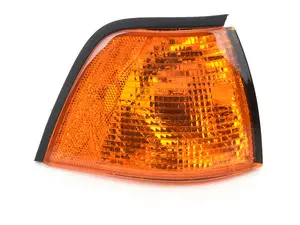 TYC Front Turn Signal Assembly - Right - E36