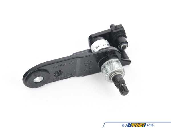Genuine BMW Wipershaft Pivot - E34 61628351863