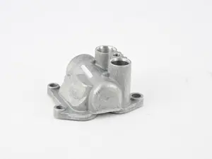 Mahle-Behr Oil Cooler Connector - E70