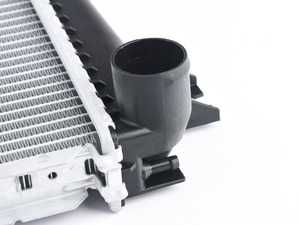 Nissens Radiator w/ Auto Transmission Oil Cooler - E24, E28