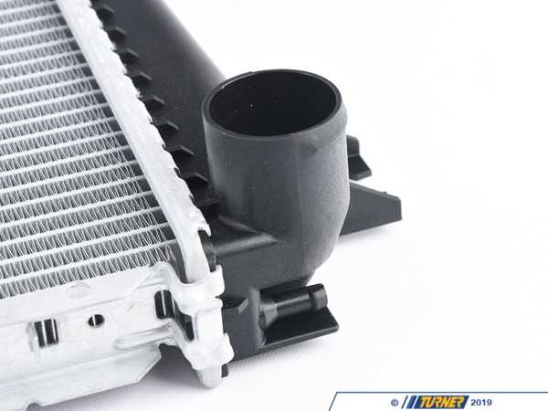 Nissens Nissens Radiator w/ Auto Transmission Oil Cooler - E24, E28 17111468073
