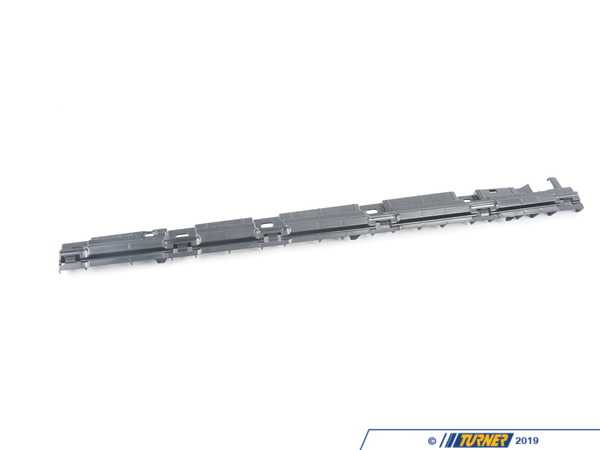 Genuine BMW Genuine BMW Mount Strip, Rocker Panel, Fr. Right - 51777276348 - F06 51777276348