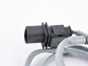 Bosch Front Oxygen Sensor - Bank 2 Pre-Cat - E70