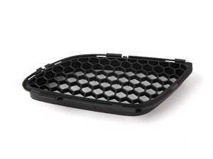 Genuine BMW Hood Vent Grille - Right - E90 E92 E93 M3 S65