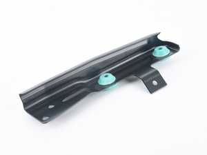 Auxiliary Radiator Bracket - Lower Right - F80, F82, F83