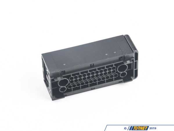 Genuine BMW Genuine BMW Socket Housing - 61139217460 61139217460