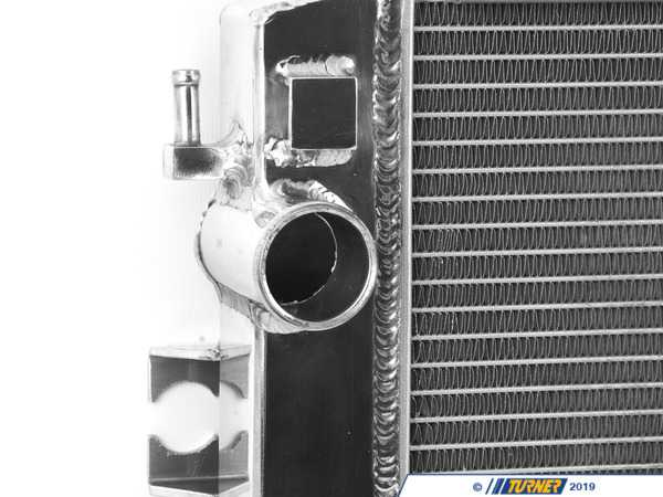 E30 Rear Mount Radiator 7063 - CSF High Performance Aluminum Radiator - E30 M3 | Turner Motorsport
