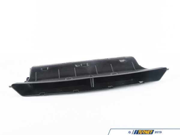 Genuine BMW Air Duct For Trans Fluid - F01 51747980135