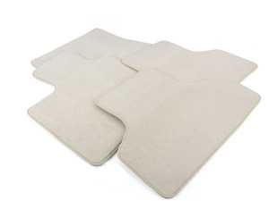SET OF FLOOR MATS