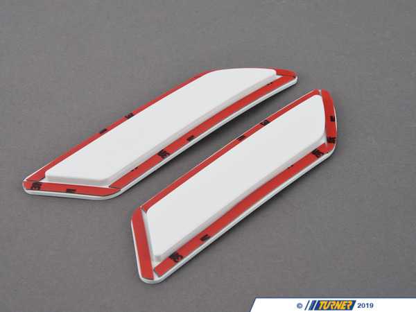 AUTOTECKNIC Alpine White Painted Reflectors - F30 F31 BM-0997-300