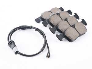 Akebono Rear Euro Ceramic Brake Pad Set EUR1762