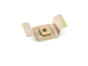 Bracket Fuel Tank Front - E21