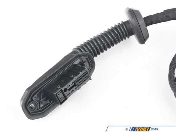 Genuine BMW Wiring Co Drivers Side - E60, E61 61129175886