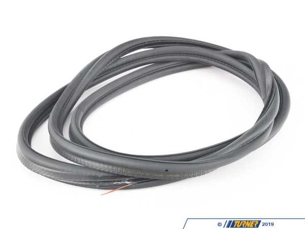 Genuine BMW Genuine BMW Trunk Lid Sealing - 51767288203 - F06,F13 51767288203