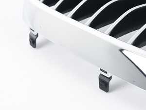 Grille - Front - Right - G11