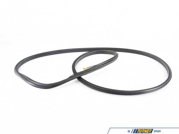 Genuine BMW Genuine BMW Edge Protection, Door, Rear Schwarz - 51727333608 - E70 51727333608
