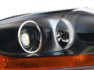 Hella BMW Z4 2.5i Headlight Assembly (Bi-Xenon) with Yellow Turn Signal