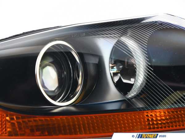 Hella Hella BMW Z4 2.5i Headlight Assembly (Bi-Xenon) with Yellow Turn Signal 63127165702