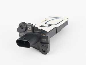 HOT-FILM AIR MASS METER