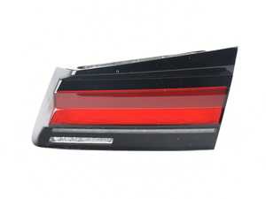 TAIL LIGHT TRUNK LID LED RIG