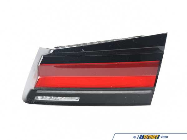 Genuine BMW TAIL LIGHT TRUNK LID LED RIG 63218493820