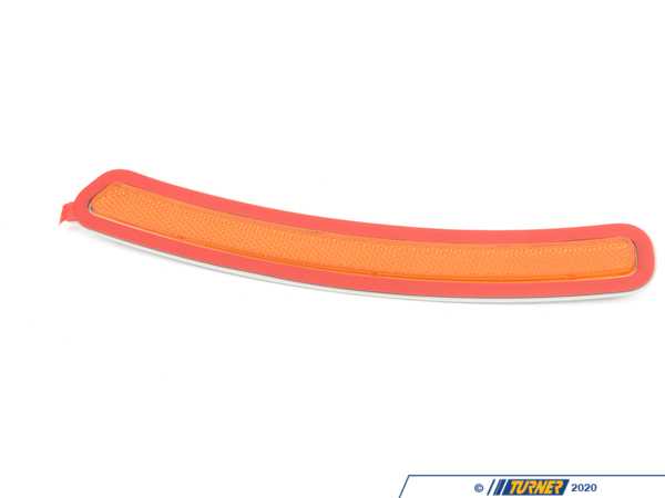 Genuine BMW SIDE MARKER REFLECTOR RIGHT 63147437082