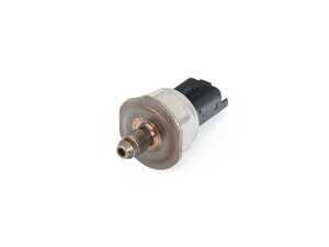 High Pressure Fuel Pressure Sensor V7540439
