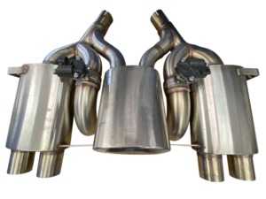 Maad Maxx Rear Exhaust Section 3 Can Valve - With Black Tips