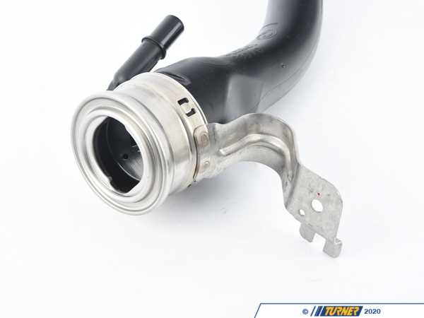 Genuine BMW Genuine BMW Plastic Filler Pipe - 16117244035 - F30,F31,F80 M3 16117244035