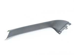 Hatch trim - right