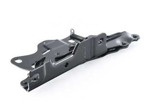 LEFT ENGINE HOOD HINGE