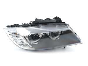 BMW E90 E91 Right Halogen Headlamp